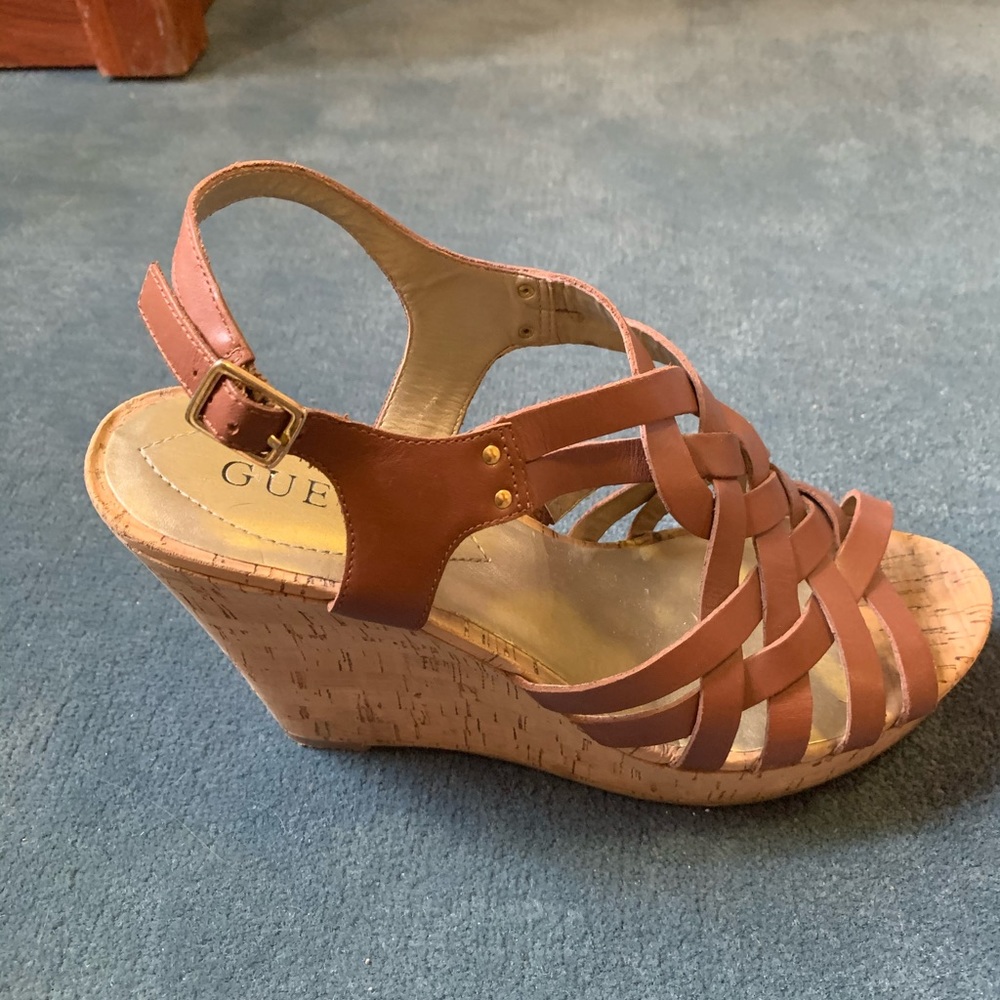 Brown leather GUESS heels